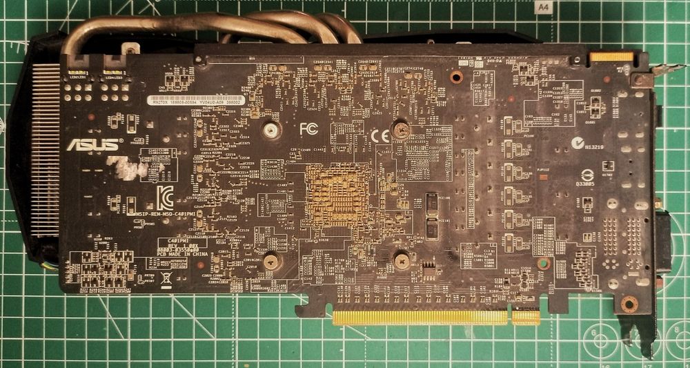 ASUS Radeon R9 270X 2GB