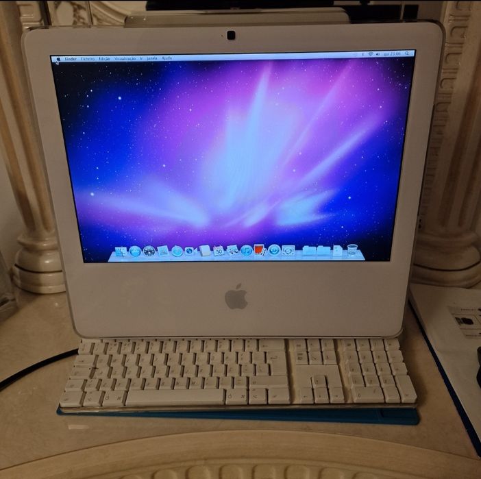 Computador da Apple a funcionar 100%