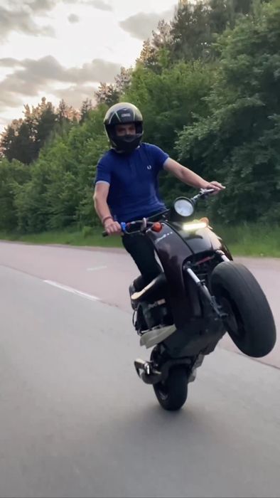 Продам ямаха віно на конфі