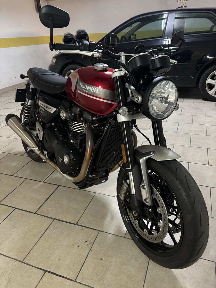 Triumph Speed Twin 1200