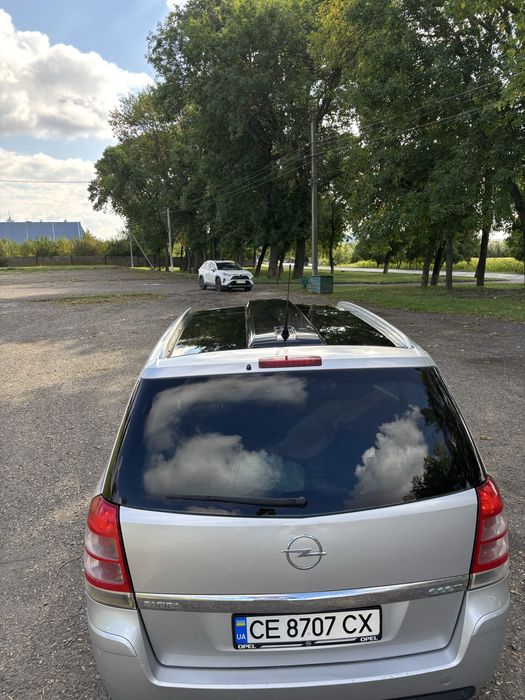 Продам Opel Zafira b 1,7 CDTI 2011р