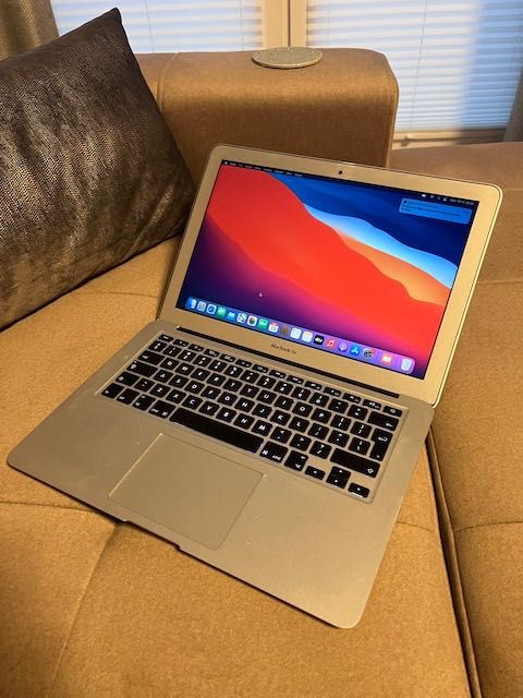 MacBook Air 13 / stan bardzo dobry/ mid2013 / jak ze sklepu / 256GB