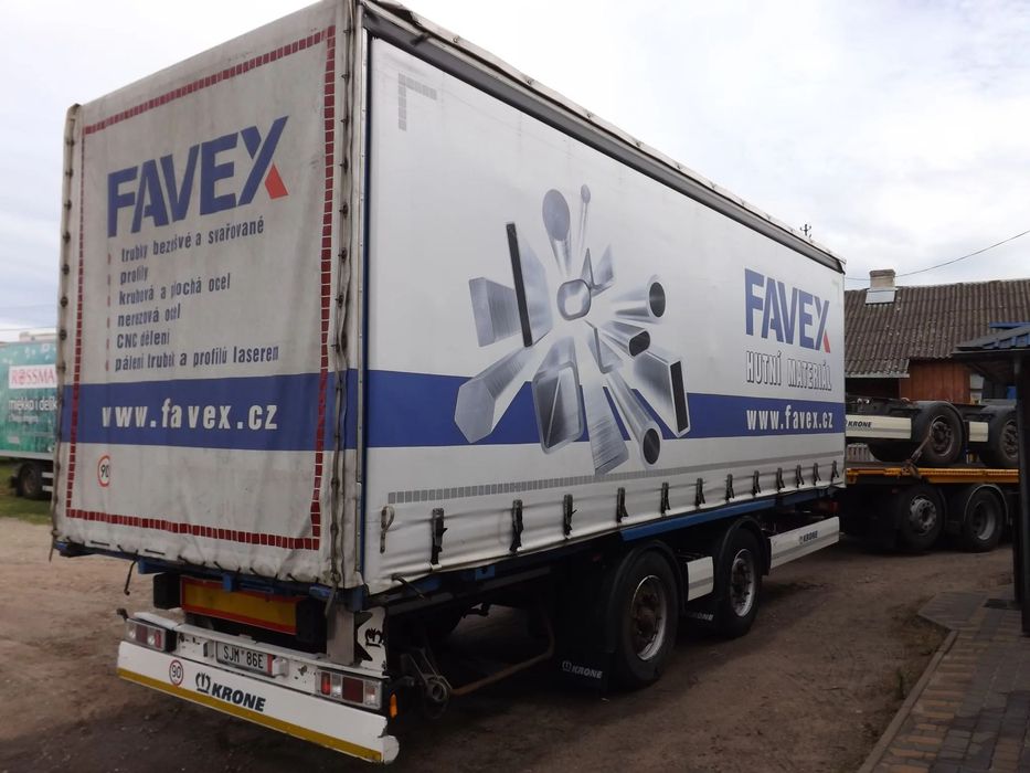 Krone zabudowa bdf firanka 7.7/2.6m  dach suwany