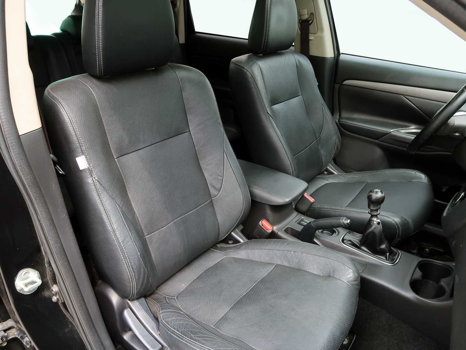 Mitsubishi Outlander 2.2 D-iD 150cv, 7 lug, full equip, 2014