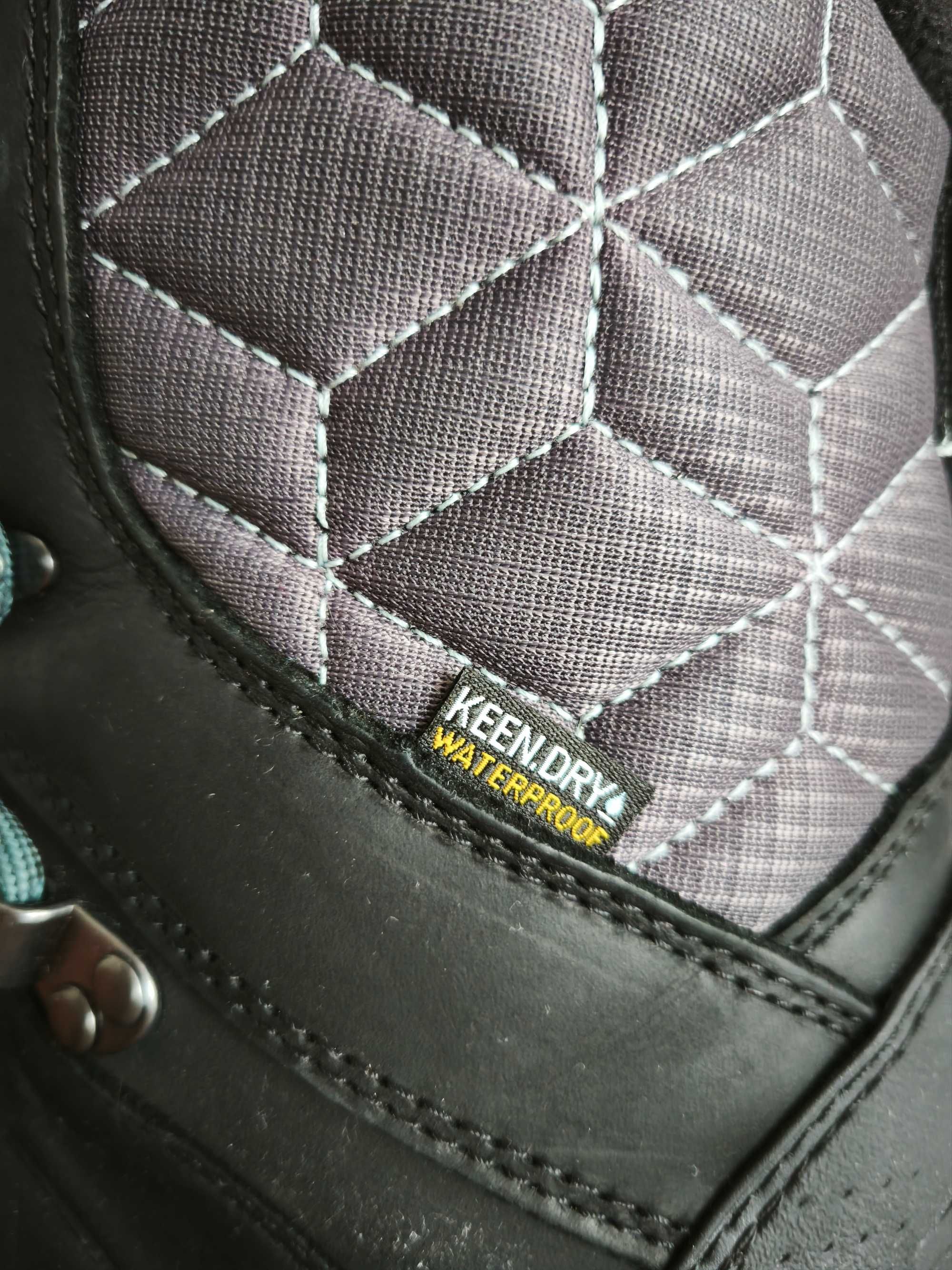 Buty górskie KEEN śniegowce