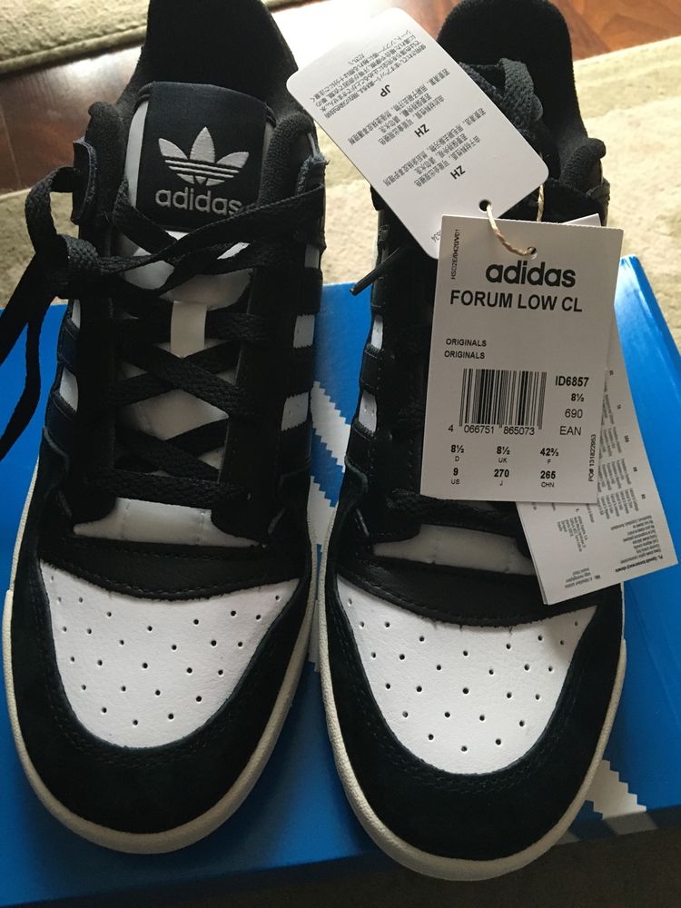 Adidas Forum Low CL r. 42 2/3 skóra