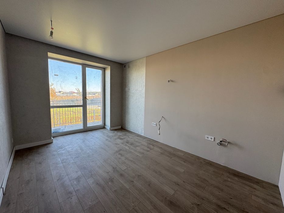 Продаж нової 1-кімнатної з ремонтом і терасою, ЖК «Кутюр»