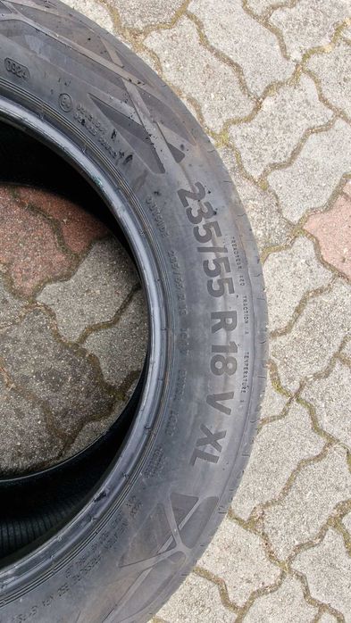 Opony nowe Continental 235/55 R18 VXL