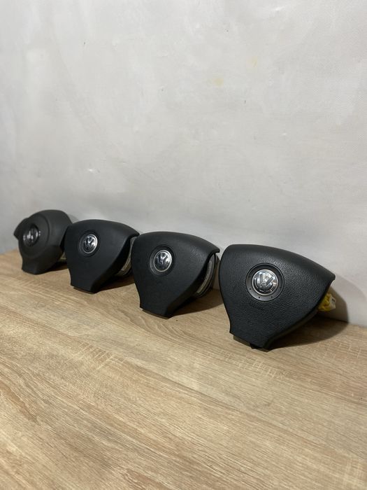 Подушка airbag в руль,golf plus passat b6,caddy,golf 5,6,аирбег в руль