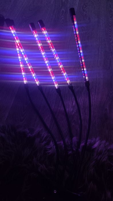 Фитолампа  на прищепке 5 гнучек