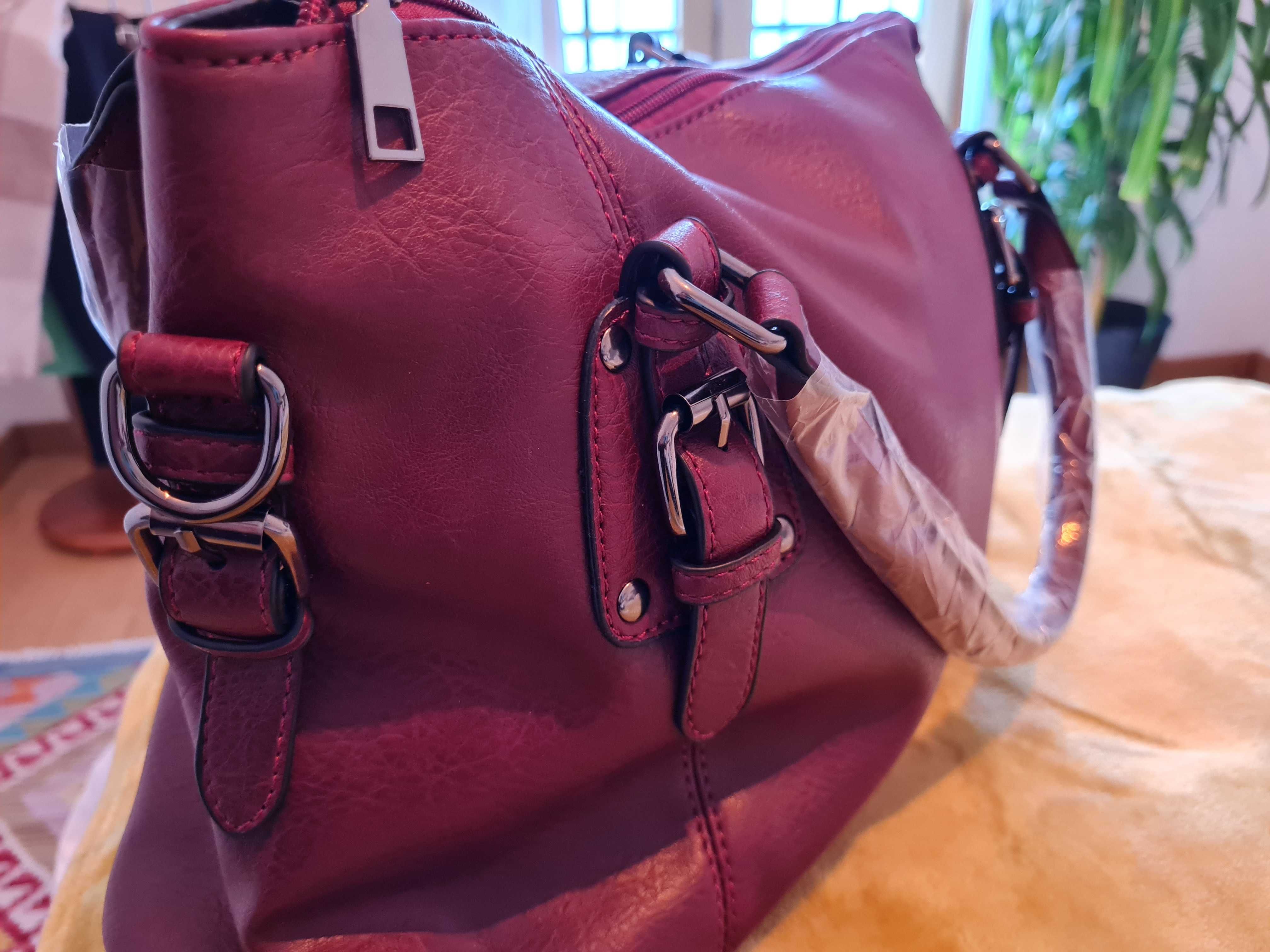 Mala Bordeaux Nova