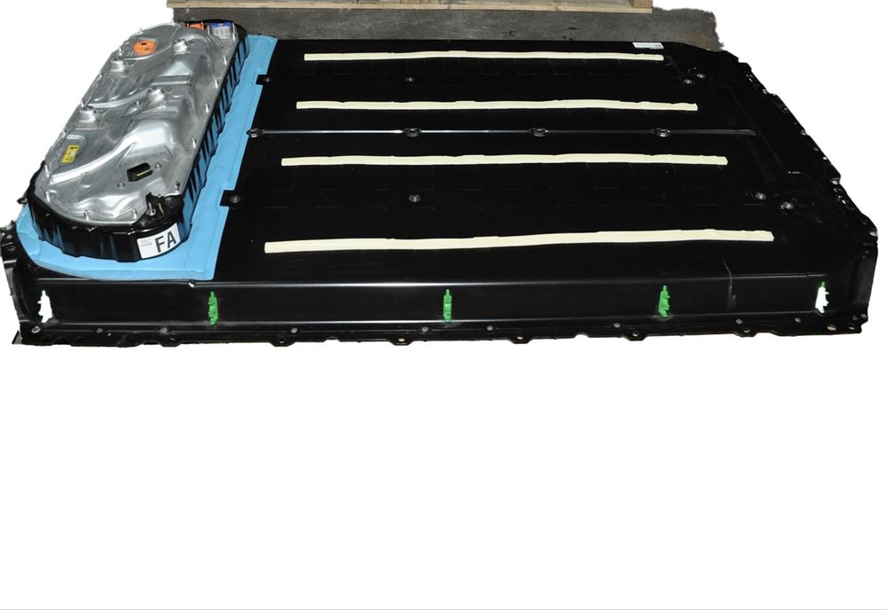 Акумуляторна батарея Tesla model 3/Y long range 82квт