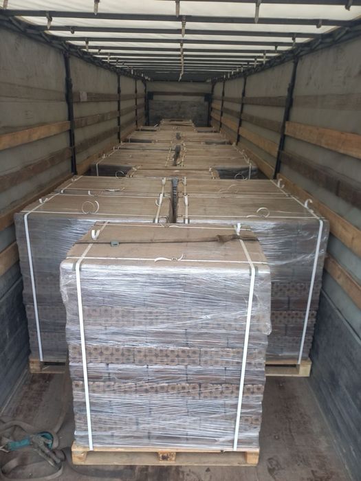 Продам паливні брикети Піні-Кей 10000грн./т.