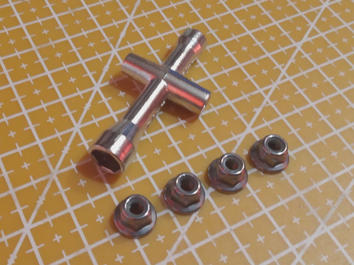 Klucz do kół modelu zdalnie sterowanego rc 7mm 5,5mm 5mm 4mm TRX SCX