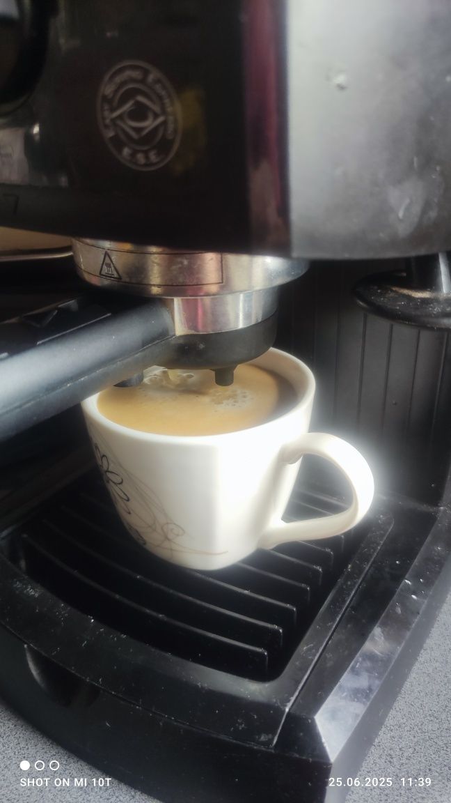 Ekspres do kawy DeLonghi
