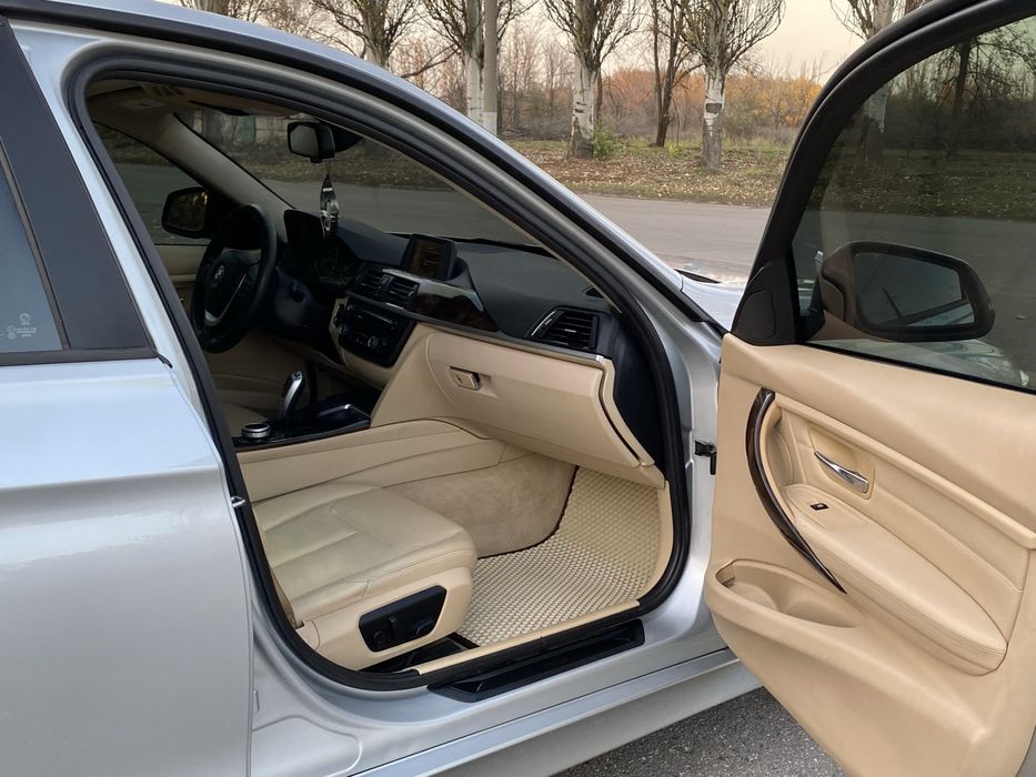 BMW 328i XDrive 2015рік