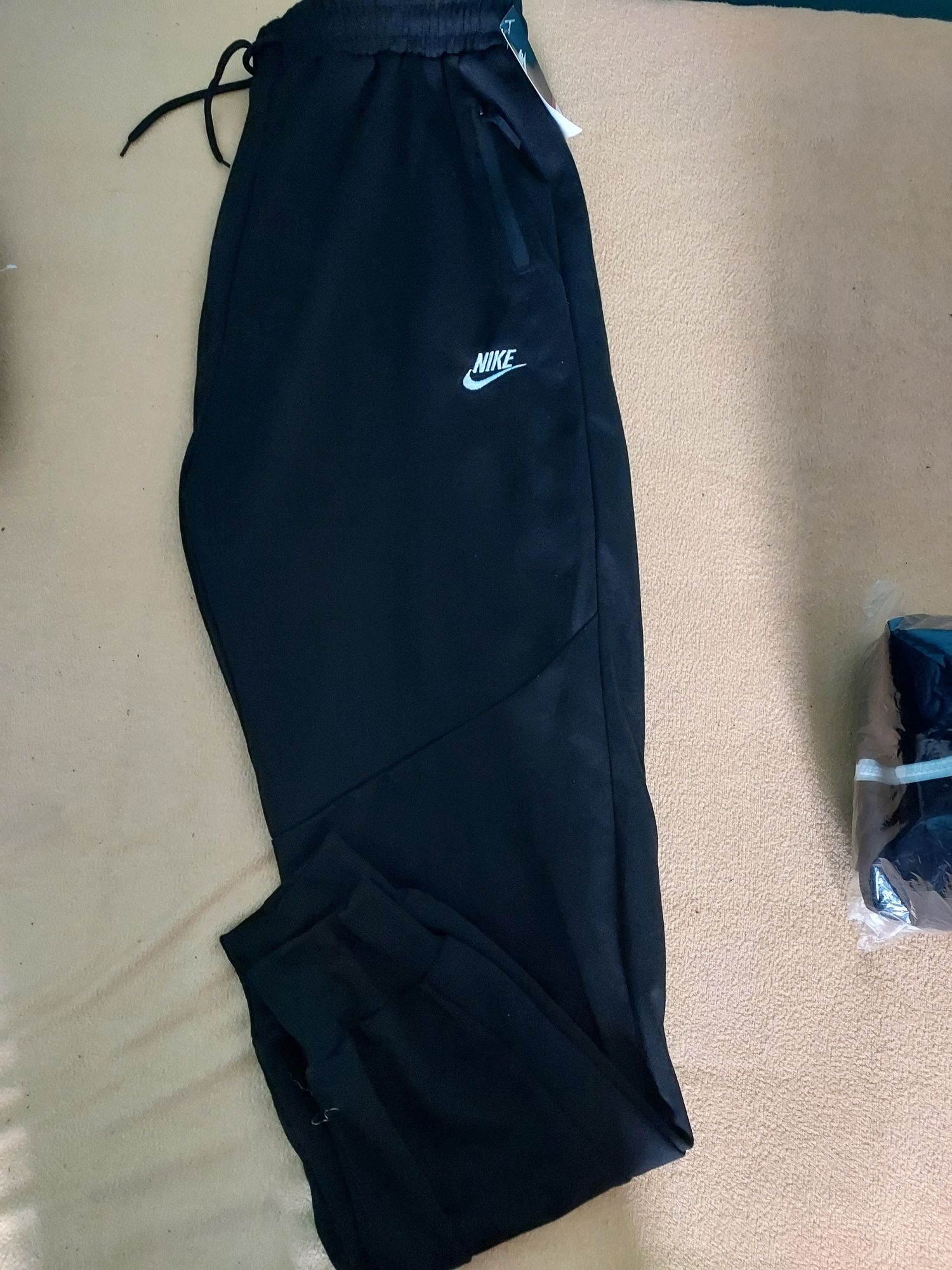 Spodnie męskie dresowe. Nike. Adidas. Tommy. Polo. North face