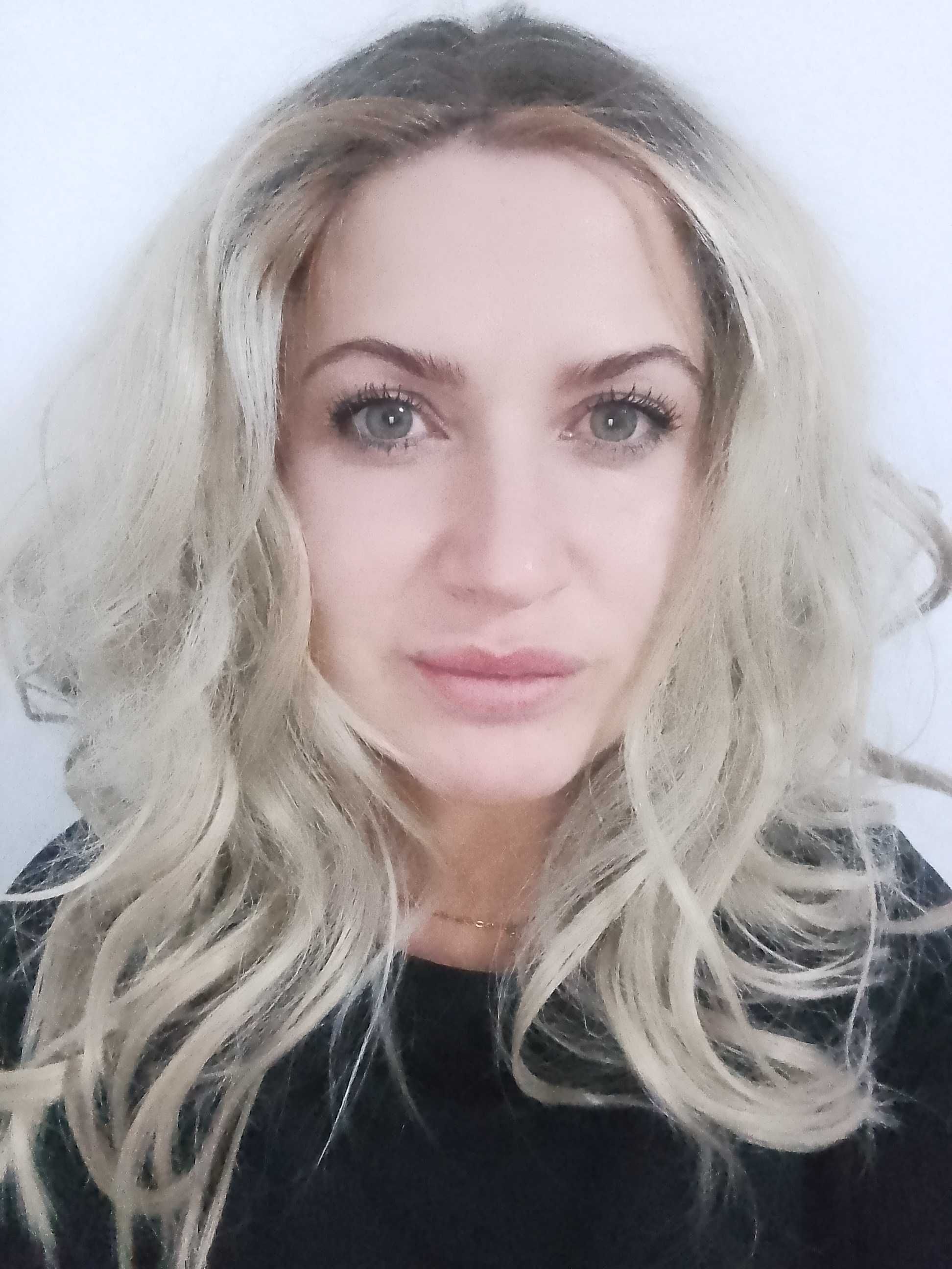 Piękne peruka blond ombre bob