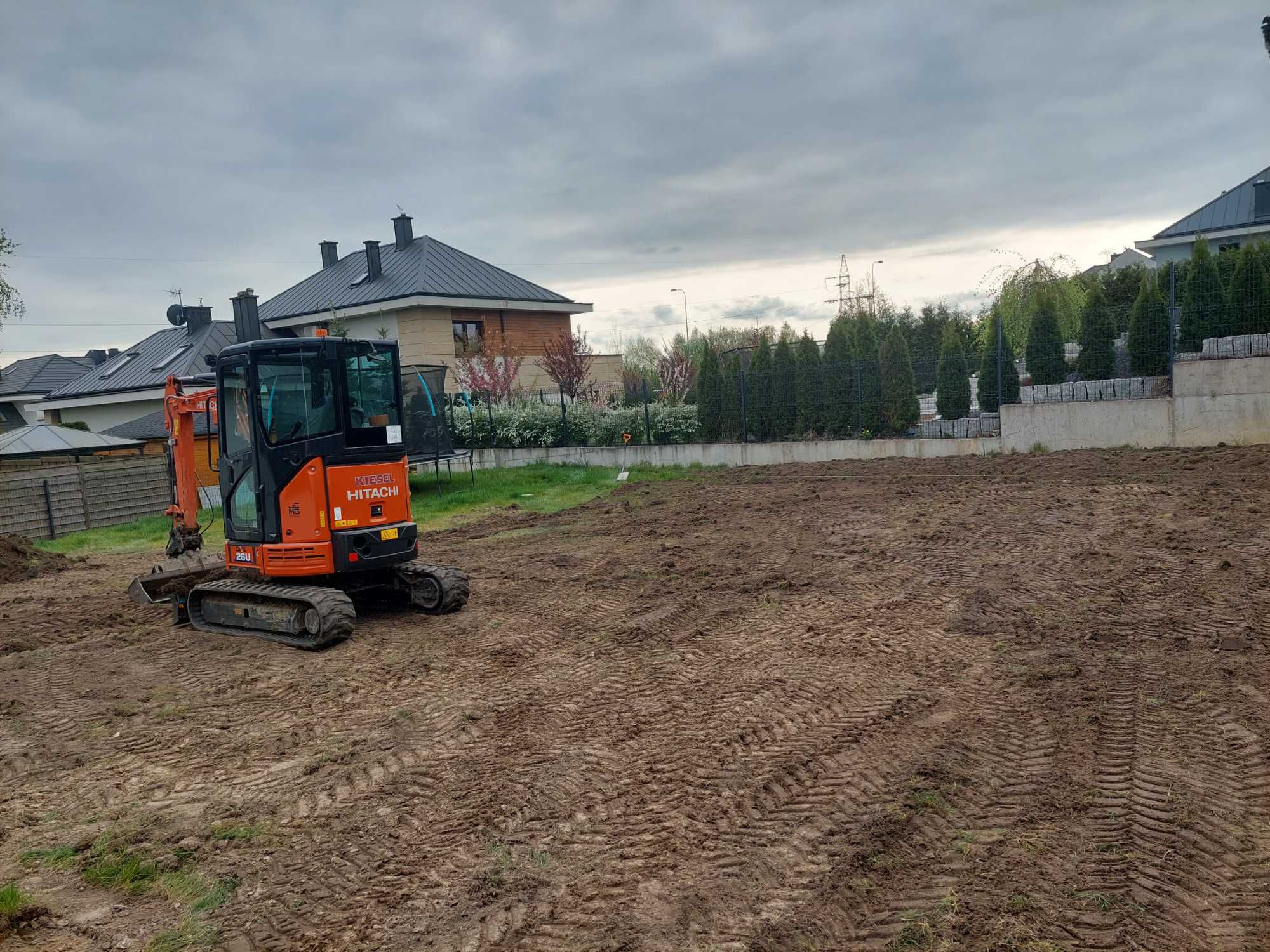 uslugi minikoparka korytowanie utwardzanie pod kostke wykopy