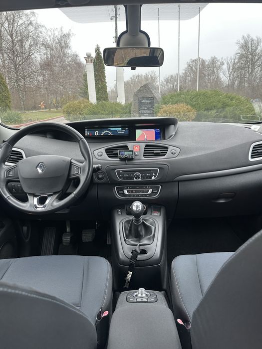 Продам Renault Scenic 2010, 1.5dci