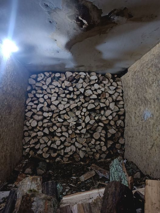 Дрова 100%дуб граб Ясен . Колотиє  Сухие дубовиє дрова