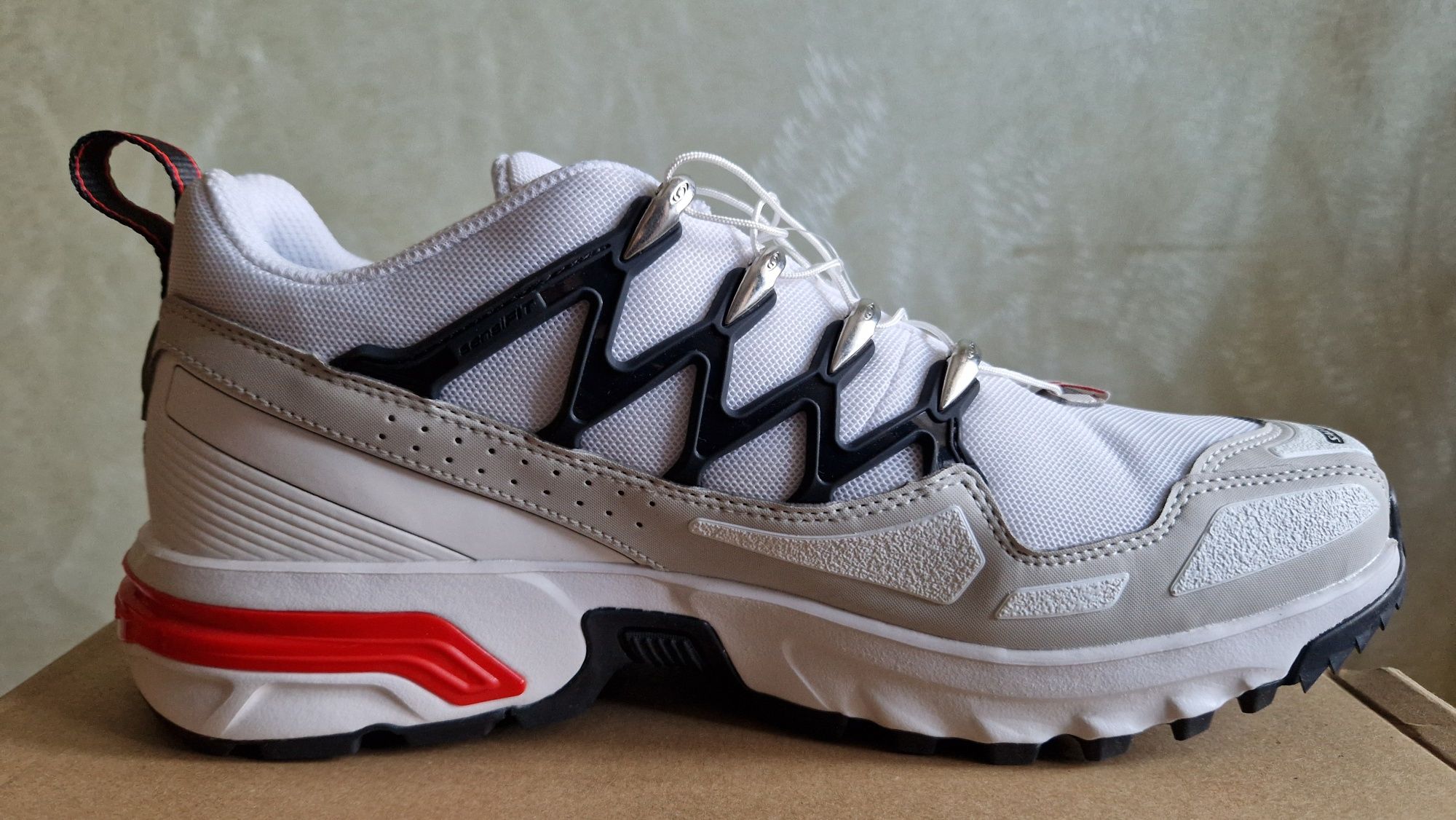 Продам чоловічі кросовки Salomon ACS PRO