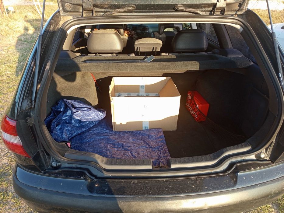 Volvo V40 kombi 1.8 122km