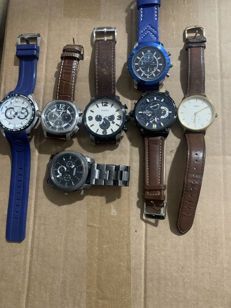 Relógios 100€ cada
