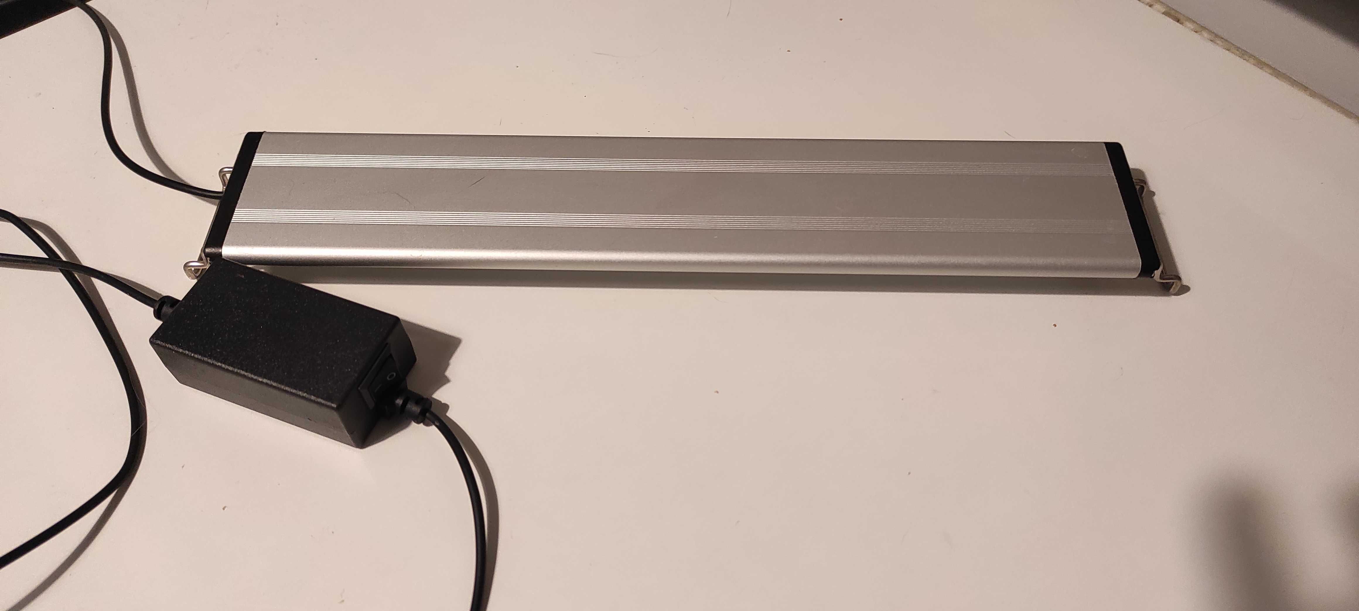 Lampa Happet LED do terrarium 37cm-47cm, 11W