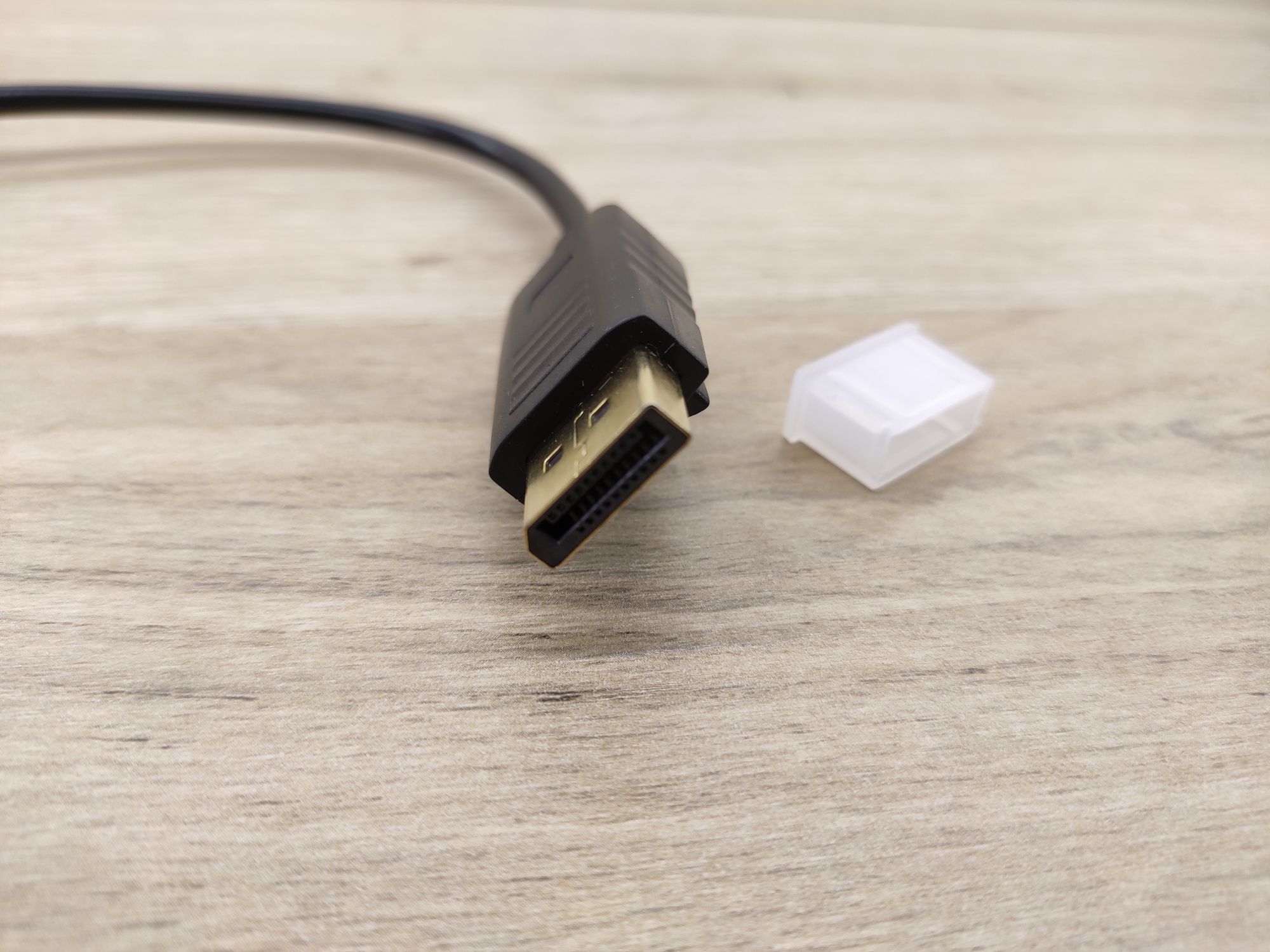 Переходник с Displayport на HDMI