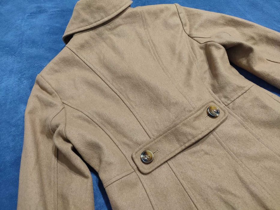 Шерстяное бежевое пальто пиджак Guess, размер S (42)