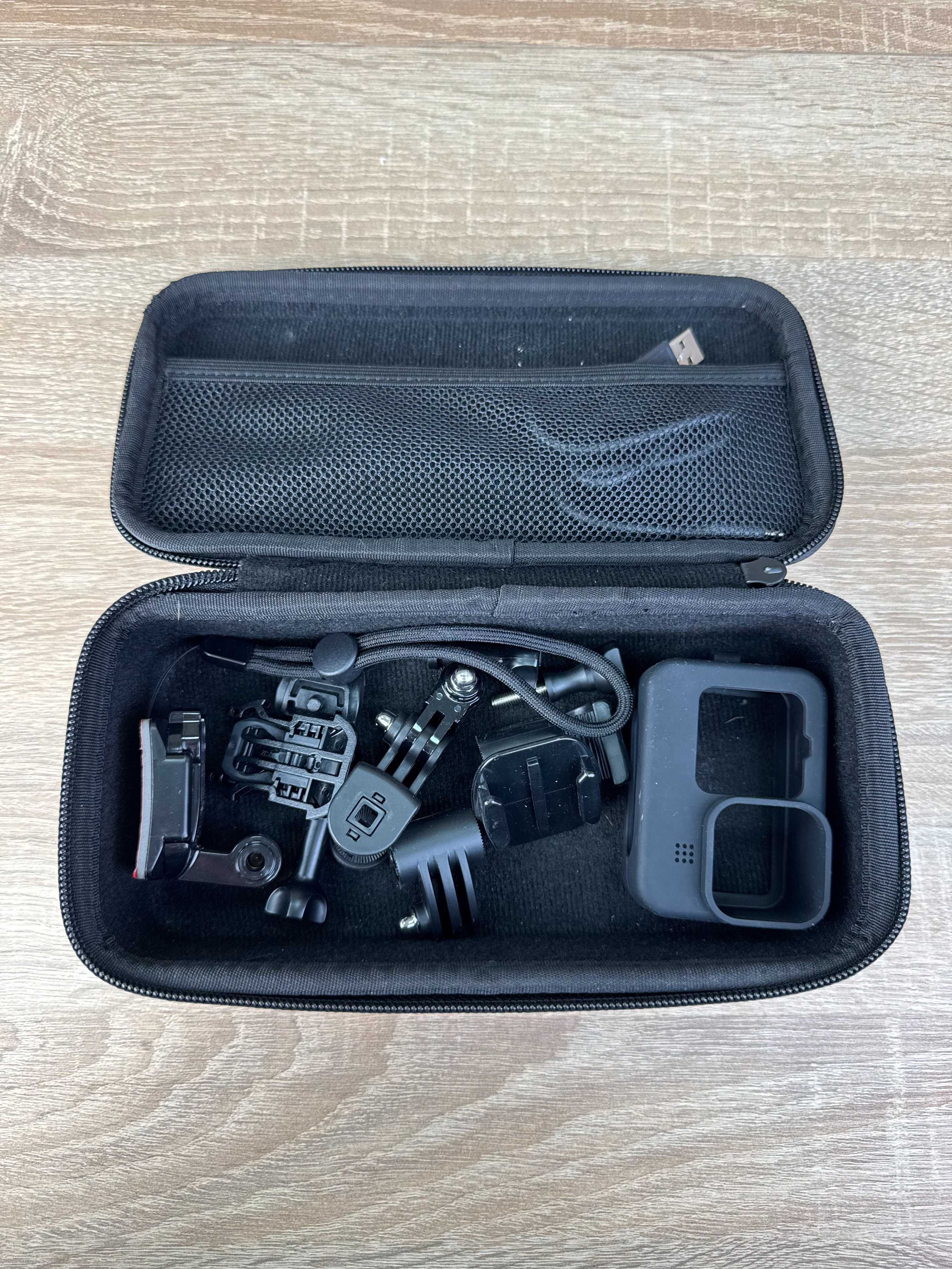 Екшн-камера GoPro HERO11 Black Dual Battery + Charger + Кріплення