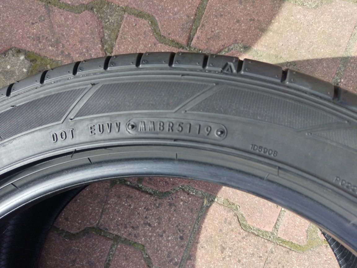 4szt Dunlop 235/45/18 2019rok