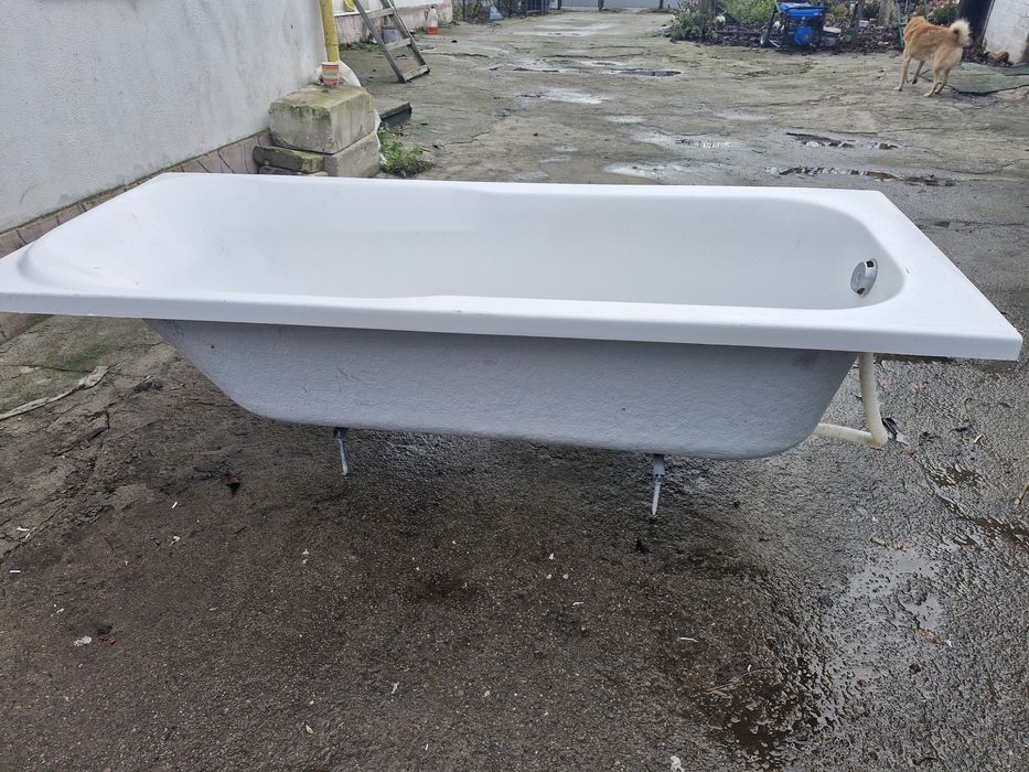 Ванна акрилова б/у