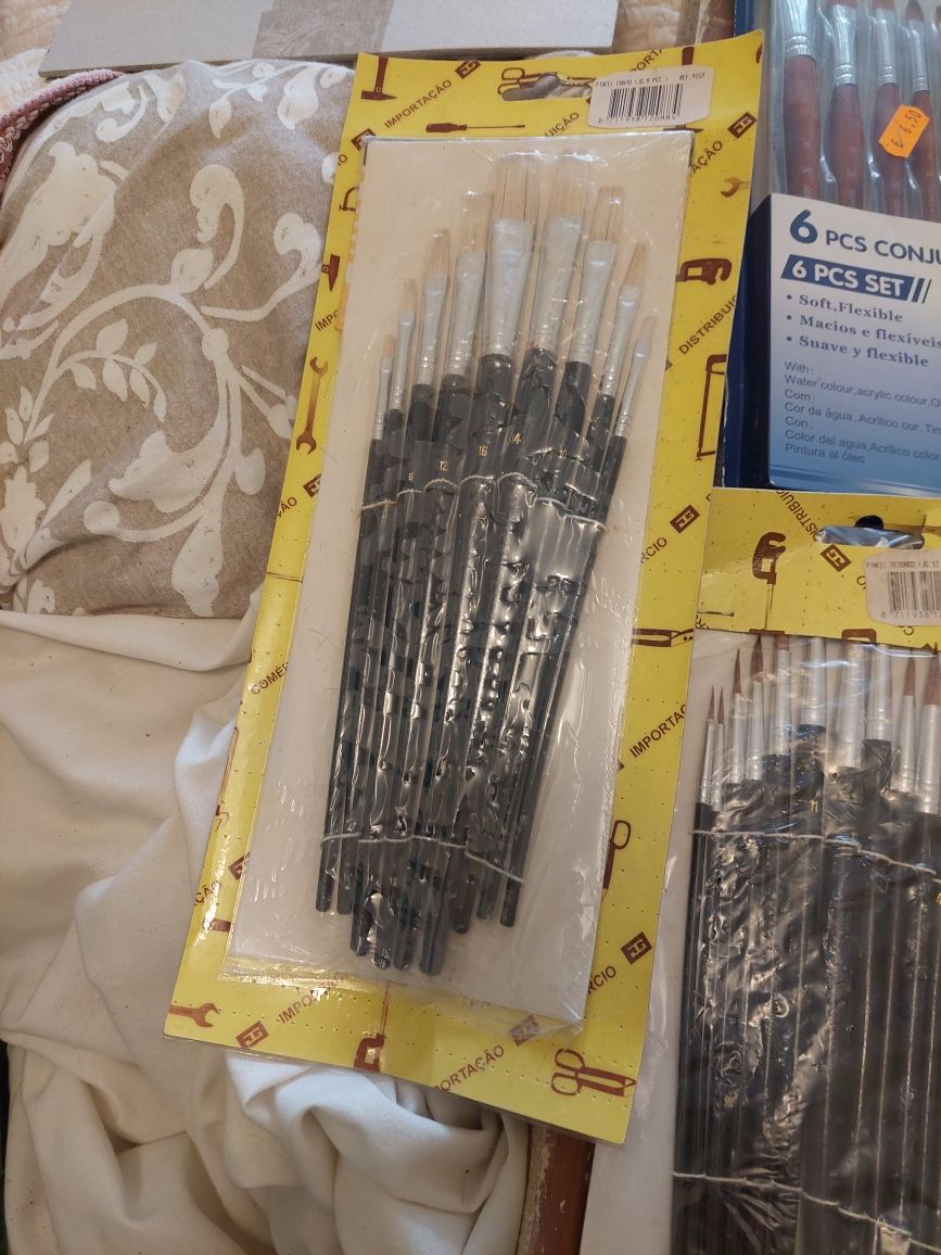 Material de belas artes