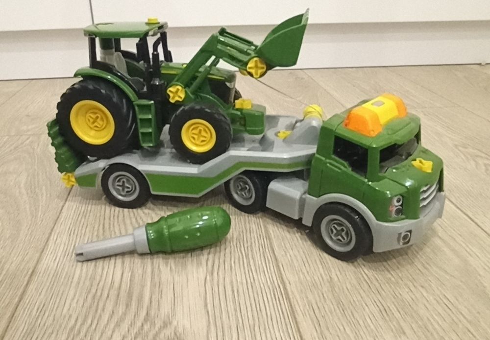 Traktor John Deere Klein Do Skręcania Na Lawecie 3908