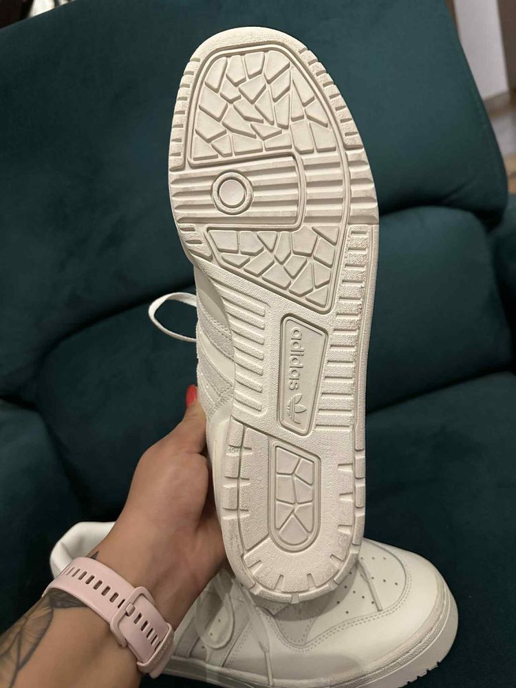 Sneakersy adidas nowe