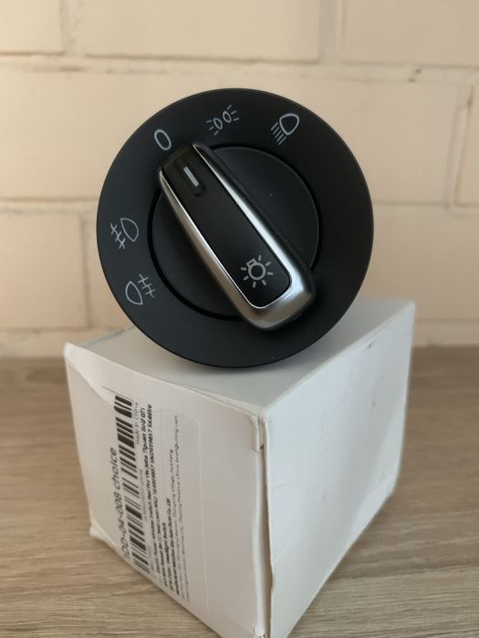 Перемикач світла фар VW Jetta Tiguan Golf GTI 6 Passat B6 CC Seat Leon