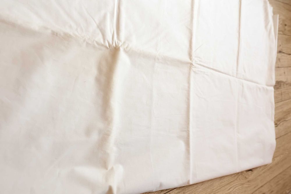 Biały bawełniany materiał 2 m x 5,40 m