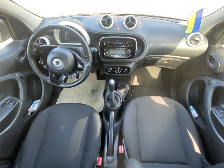 Продам Smart ForFour 2017 модельный год в отличном состоянии!