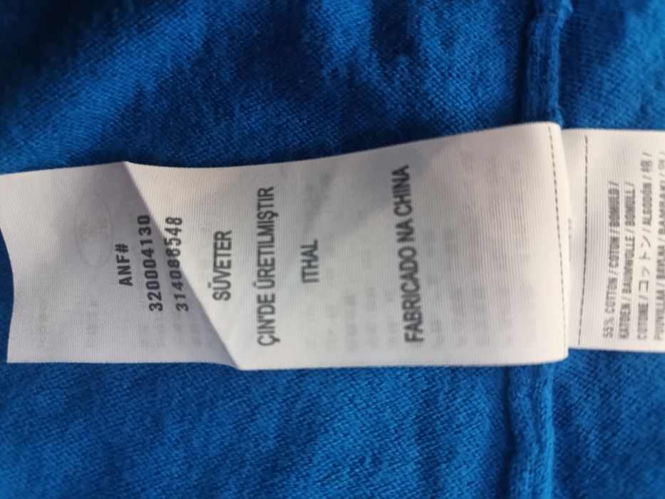 Sweter męski niebieski dekolt w serek, Hollister XL