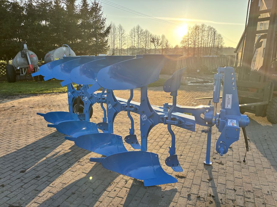 Pług 3+1 Lemken Opal 140 przedplużki kółko 4 skibowy obrotowy Lekki
