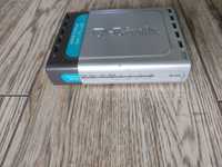 Router D-link di-524