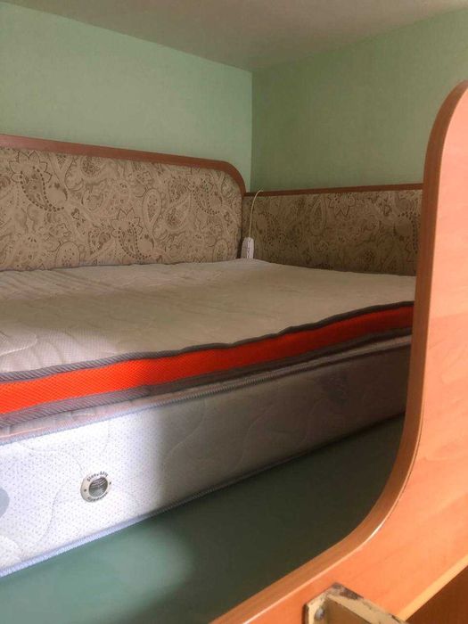 Двоярусне робоче спальне місце. Меблевий комплект