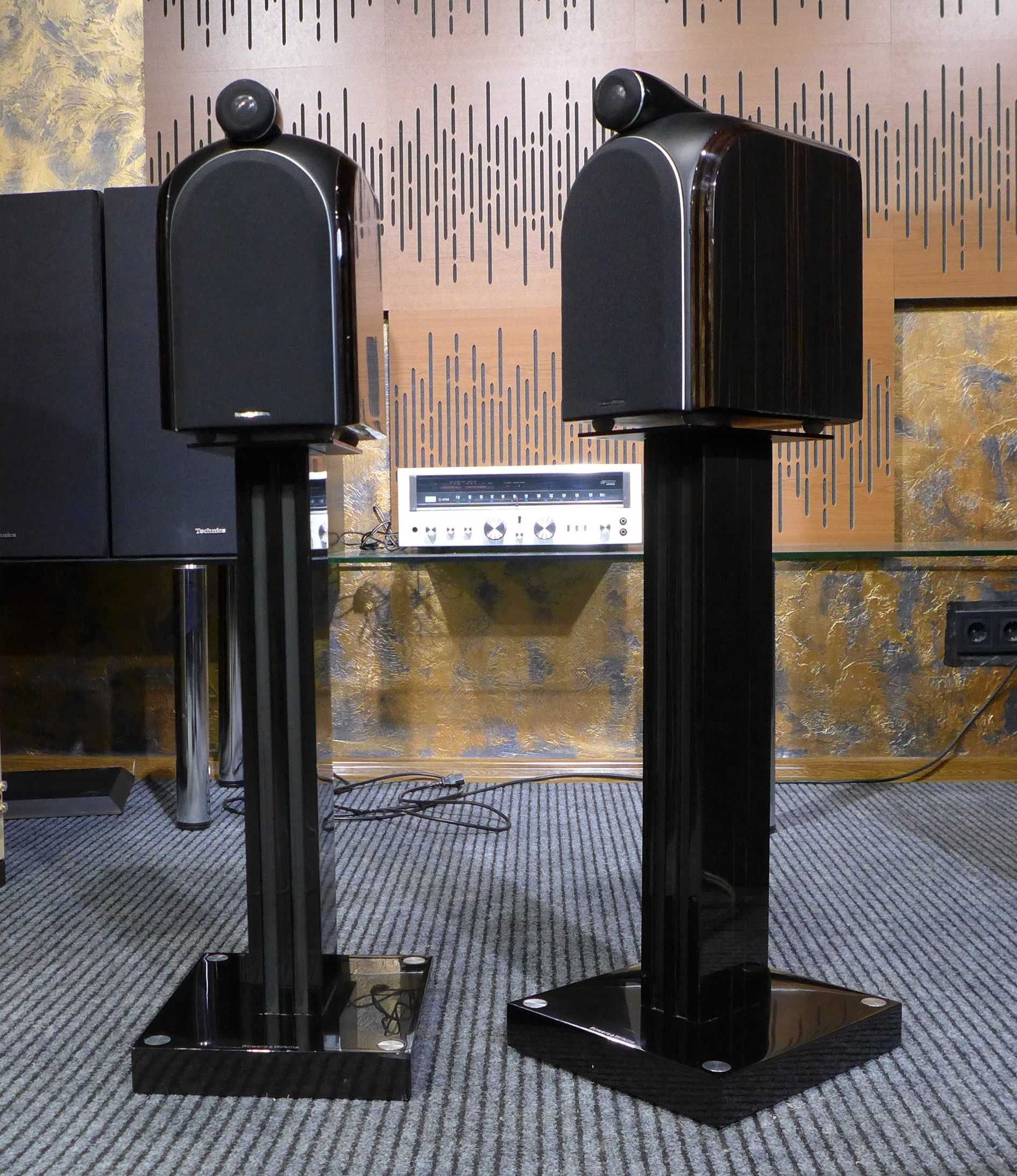 B&W Bowers & wilkins PM1 prestige monitor