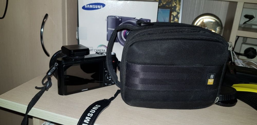 фотоаппарат Samsung NX1000 + сумка в хорошем состояни