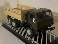 Модель 1:43 ссср КАМАЗ 4310