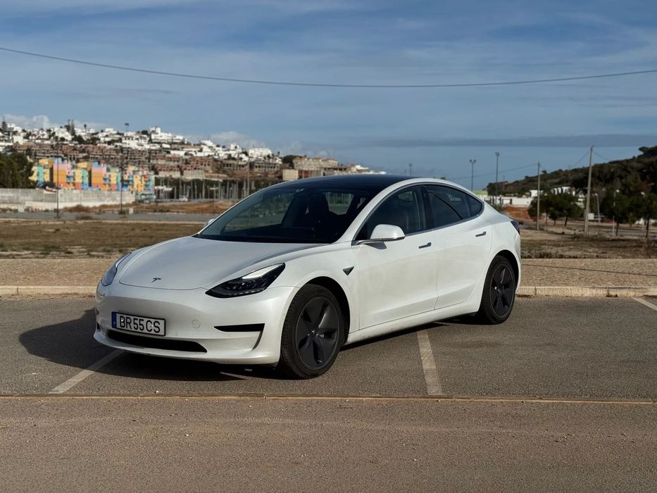 Tesla Model 3 Standard Range Plus RWD
