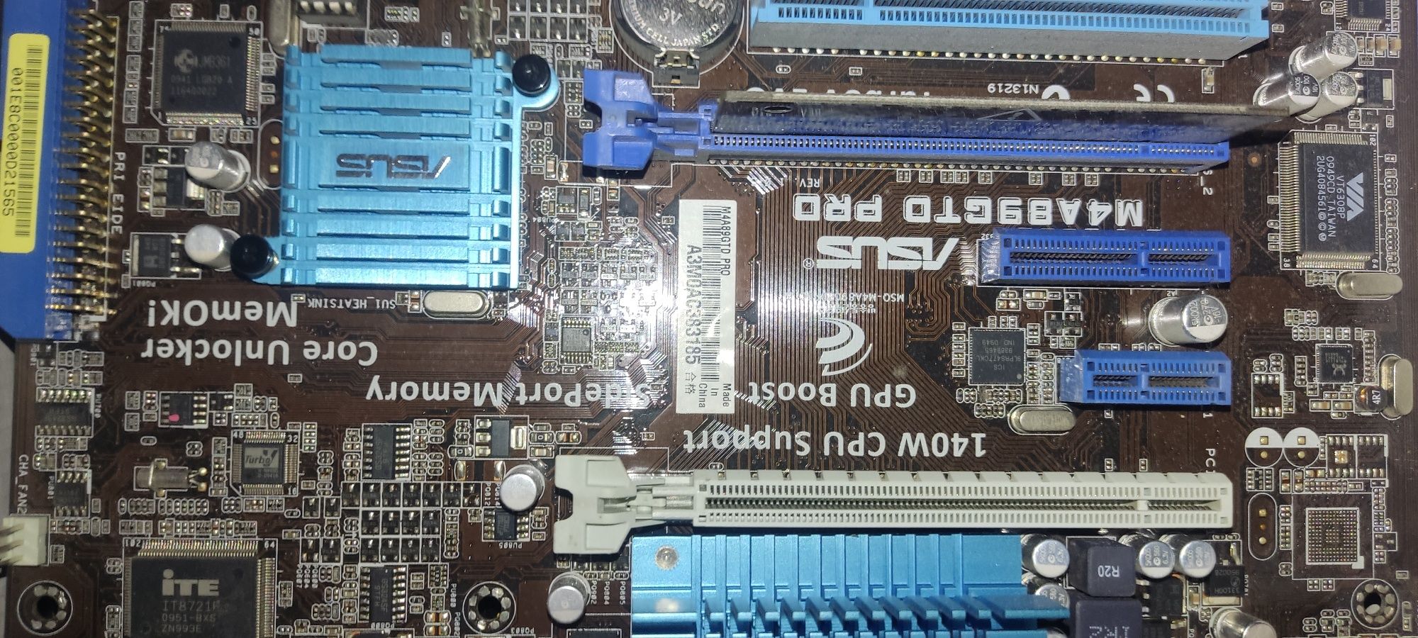 Asus m4a89gtd pro am3 AMD FX-6100 RAM DDR3 HYNIX 4 GB
