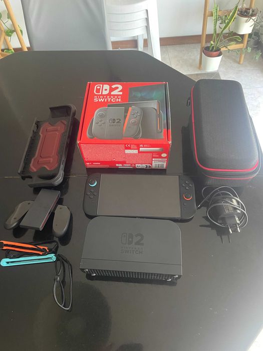 Nintendo Switch 2 + Bolsa protetora e capa